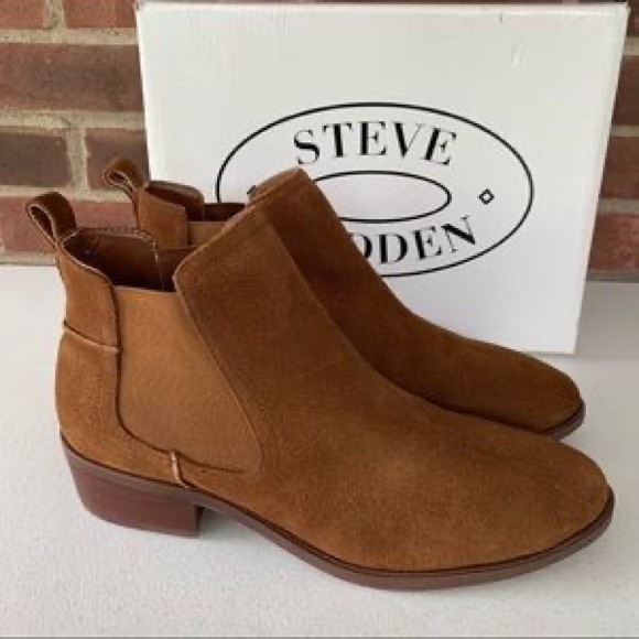 New Steve Madden Dabble Chelsea Booties Cognac - Picture 9 of 12